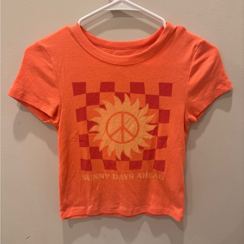 American Eagle Outfitters Salmon Peace Sun Baby Tee